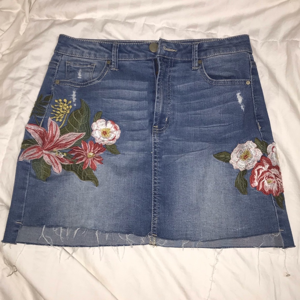 Floral Embroidered Denim Miniskirt